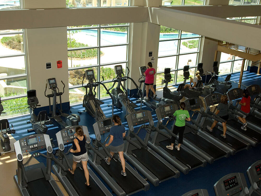 Students on treadmill at Student Recreation Center